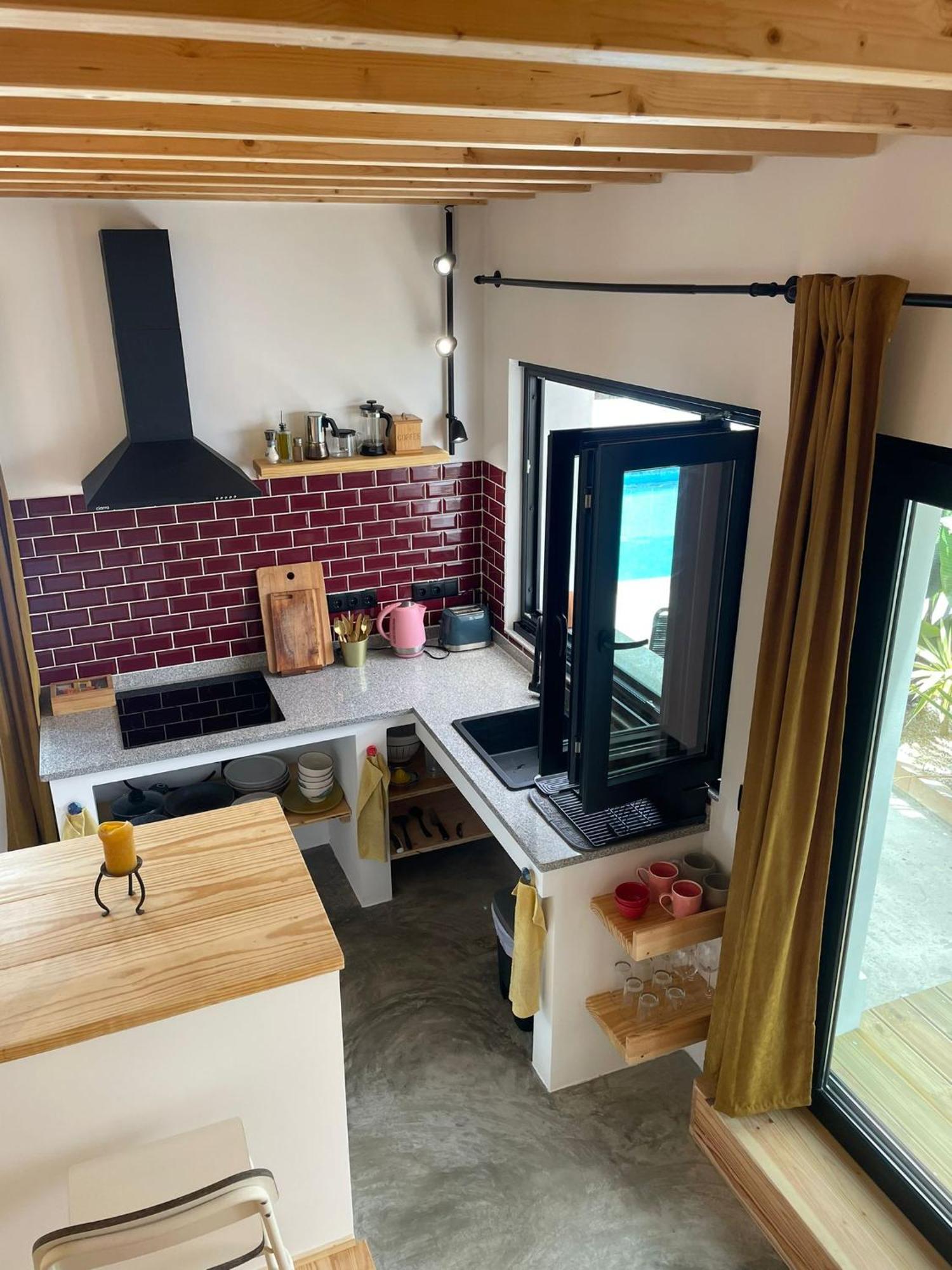 Ideal Summer Cabin 1 Km From Arrifana Beach Aljezur Exterior photo